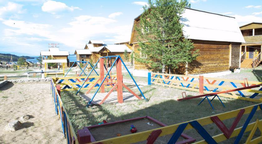 Гостиница Boyarskiy Dvor Andreevskiy Байкальск