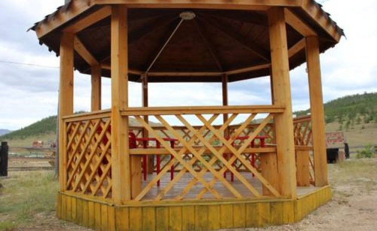 Гостиница Boyarskiy Dvor Andreevskiy Байкальск