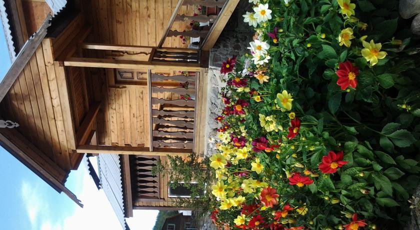 Гостиница Boyarskiy Dvor Andreevskiy Байкальск