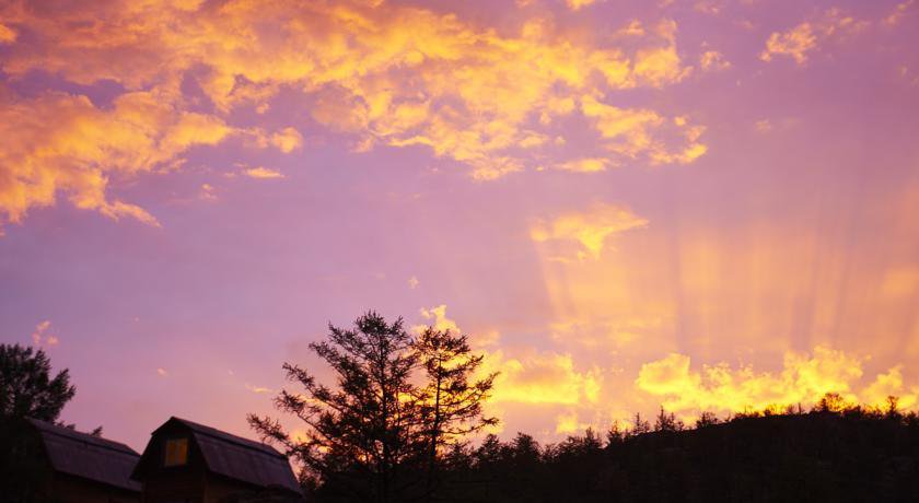 Гостиница Boyarskiy Dvor Andreevskiy Байкальск